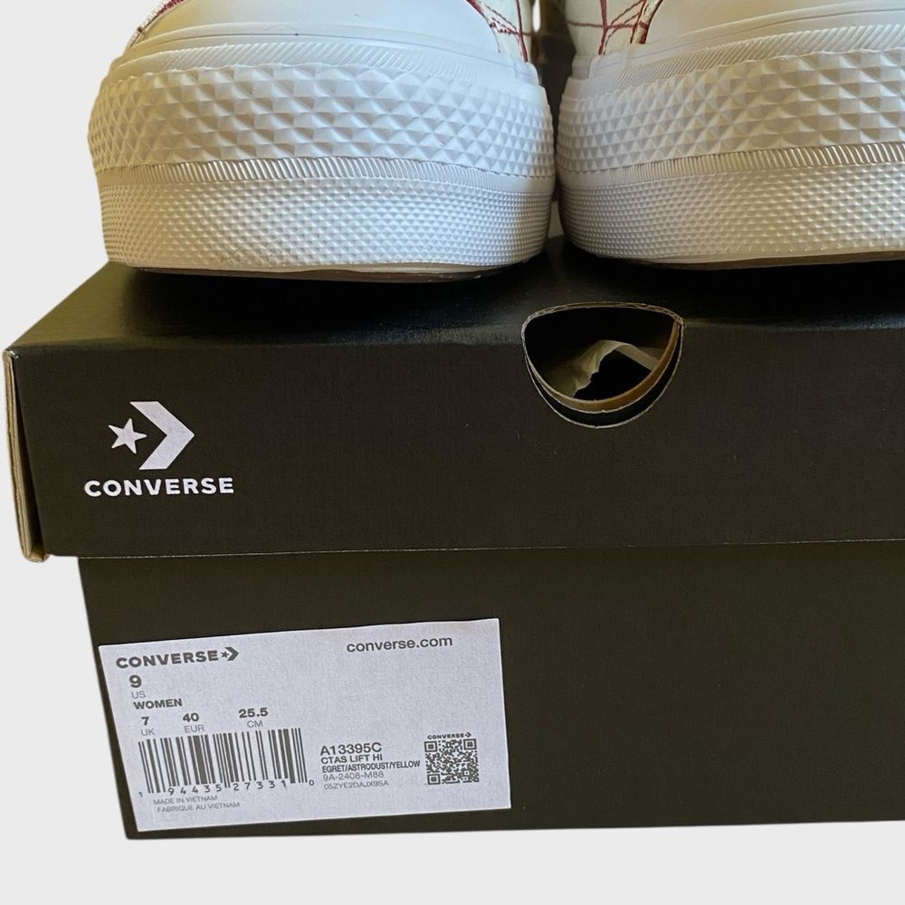 NWT Converse Chuck Taylor All Star Lift Platform Western Stitch Women's Size 9 - Picture 14 of 16